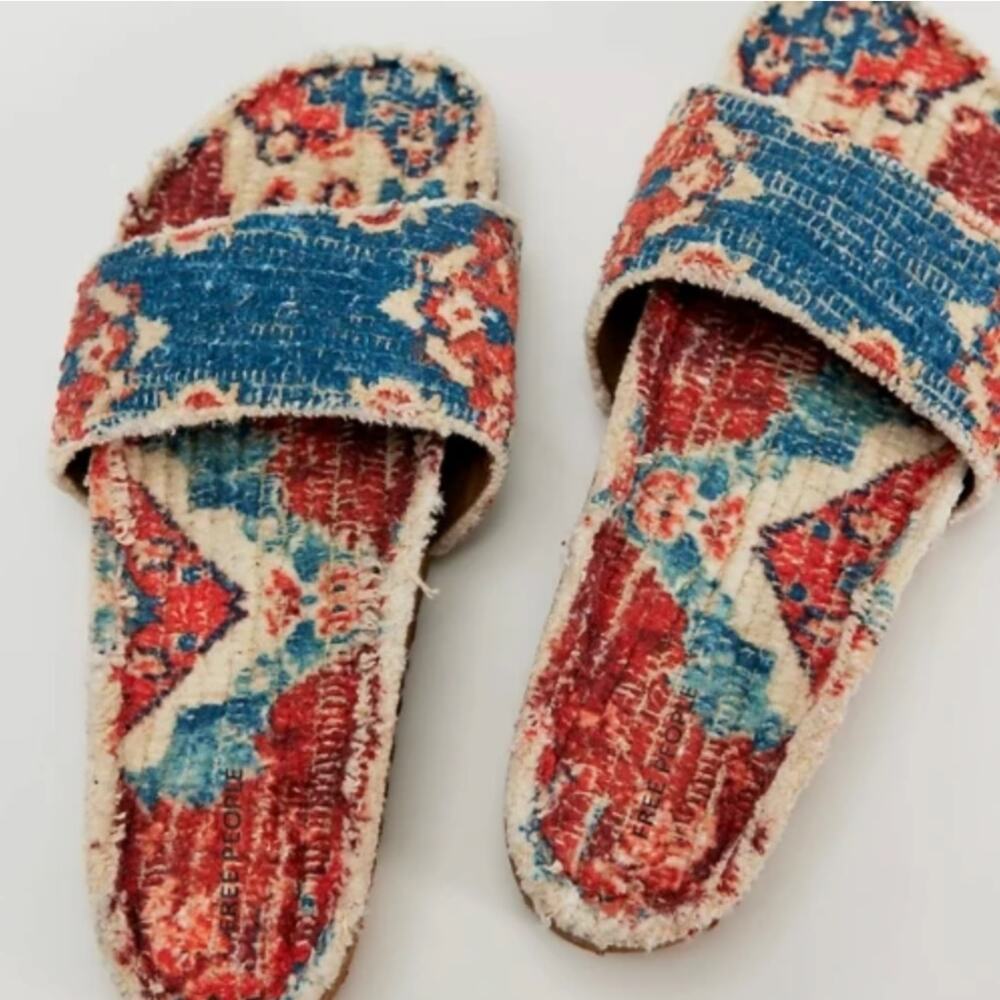 NWOT Free People Woven Wonders Footbed | Size 10